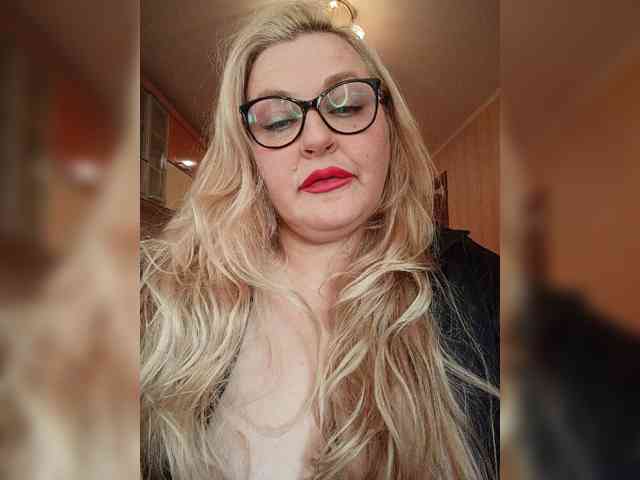 Pretty_NYUSHA webcam