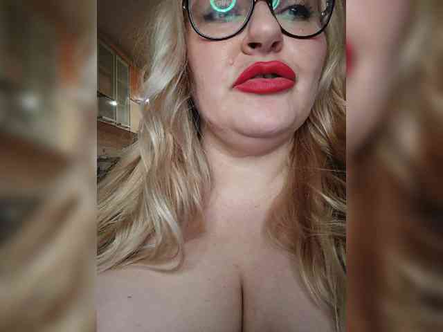 Pretty_NYUSHA webcam