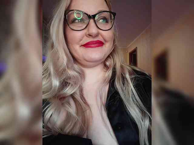 Pretty_NYUSHA webcam