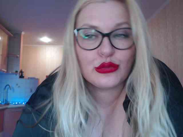 Pretty_NYUSHA webcam