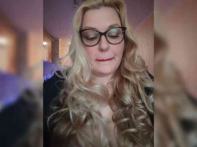 Pretty_NYUSHA webcam