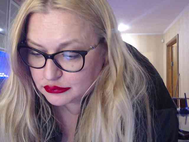 Pretty_NYUSHA webcam