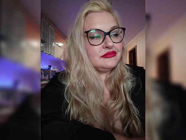 Pretty_NYUSHA webcam