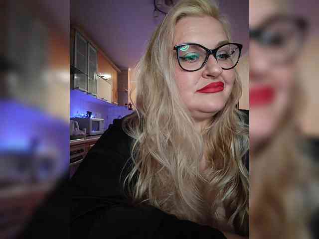 Pretty_NYUSHA webcam