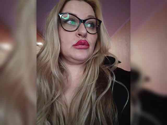 Pretty_NYUSHA webcam