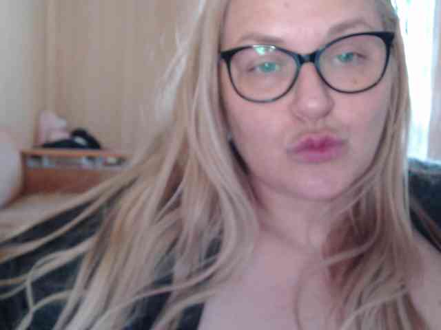 Pretty_NYUSHA webcam
