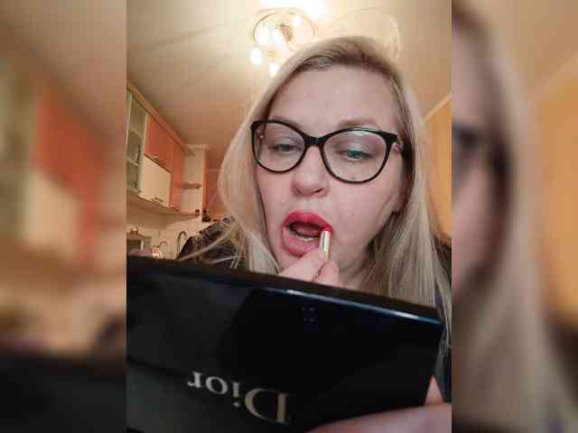 Pretty_NYUSHA webcam