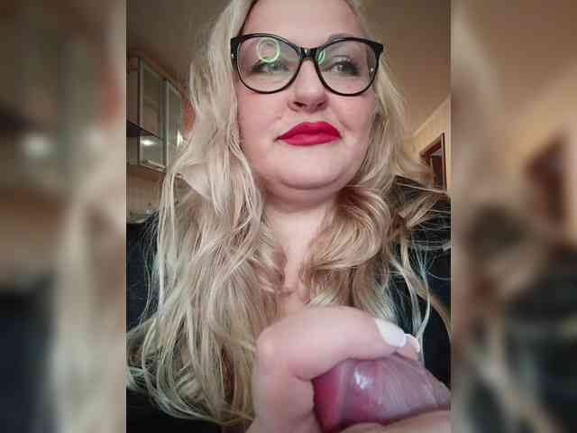 Pretty_NYUSHA webcam