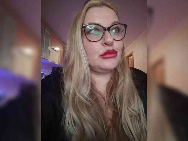 Pretty_NYUSHA webcam