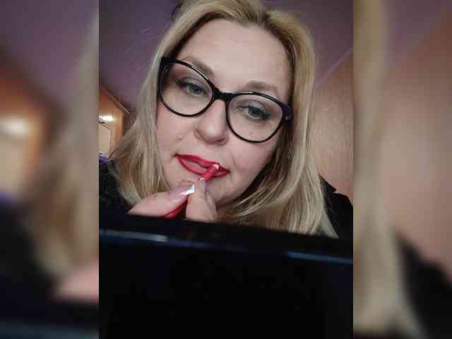 Pretty_NYUSHA webcam