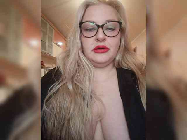 WifeyNusha WifeyNusha