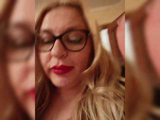 Pretty_NYUSHA webcam