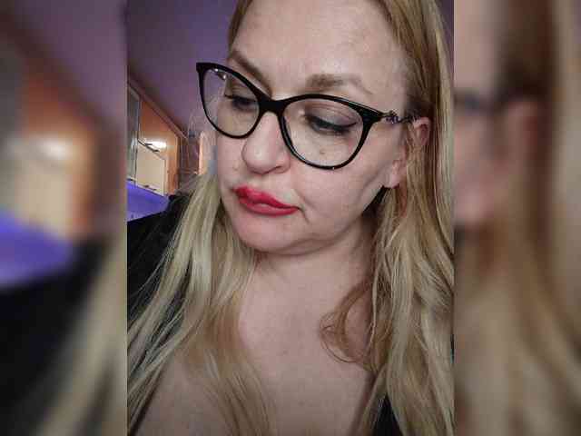 Pretty_NYUSHA webcam