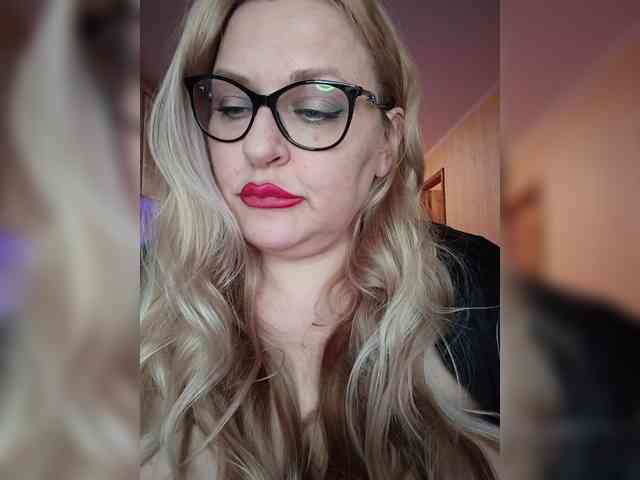 Pretty_NYUSHA webcam