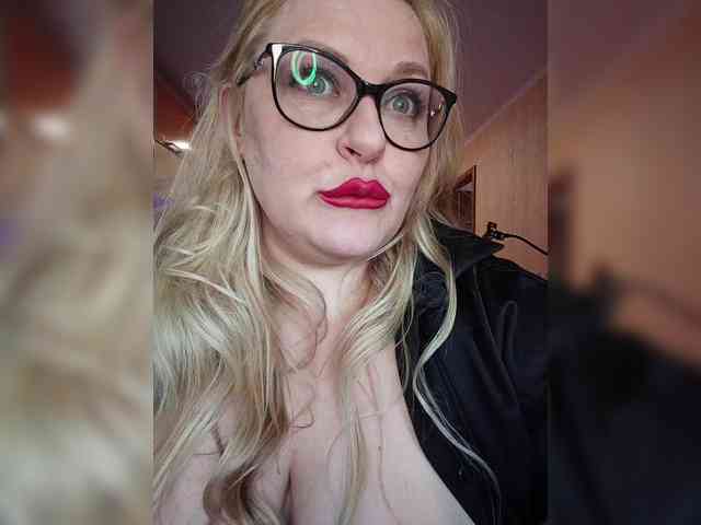 Pretty_NYUSHA webcam