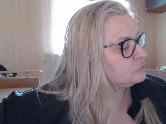 Pretty_NYUSHA webcam