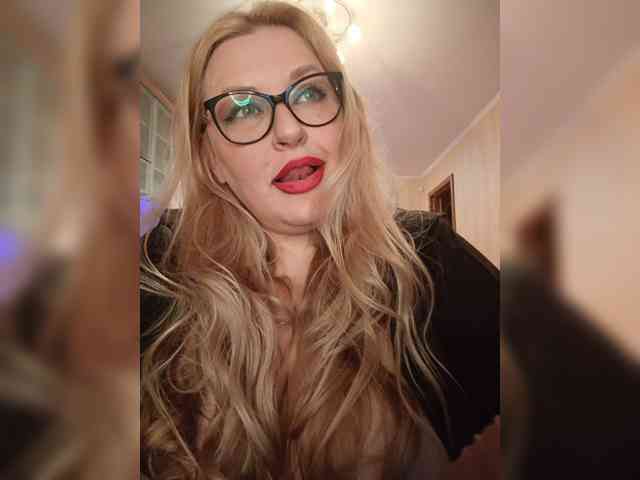 Pretty_NYUSHA webcam