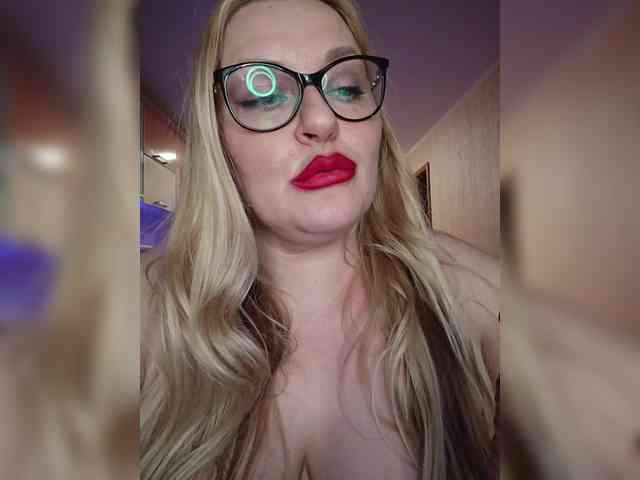 Pretty_NYUSHA webcam