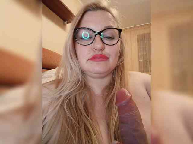 Pretty_NYUSHA webcam