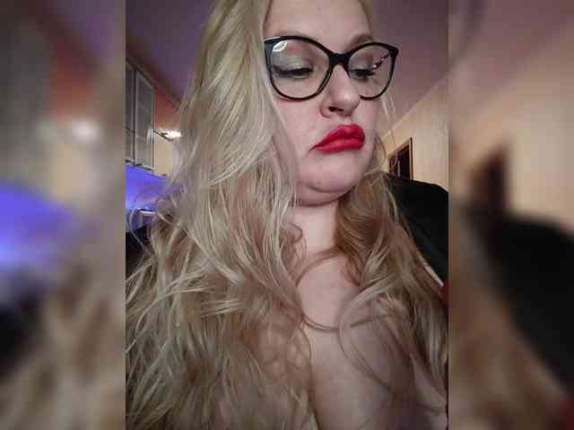 Pretty_NYUSHA webcam