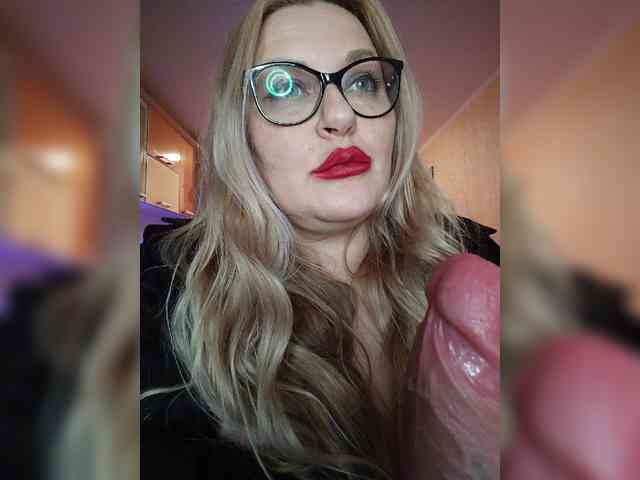 Pretty_NYUSHA webcam