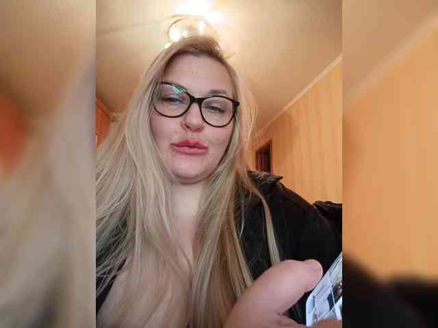 Pretty_NYUSHA webcam