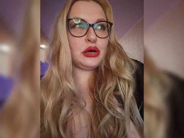 Pretty_NYUSHA webcam