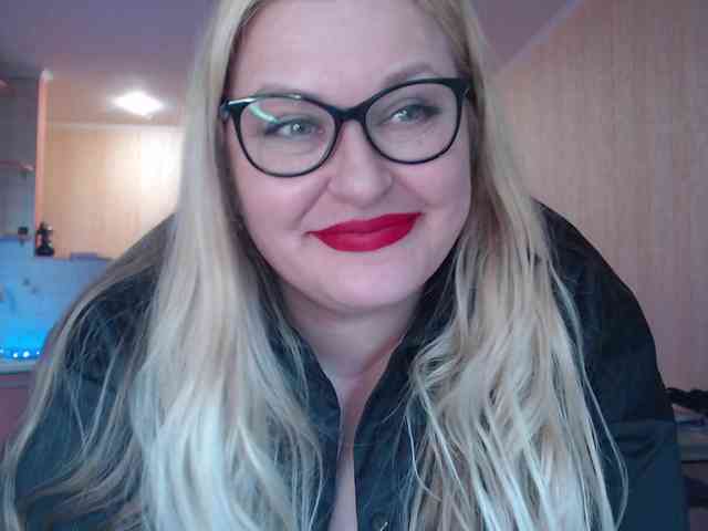 Pretty_NYUSHA webcam