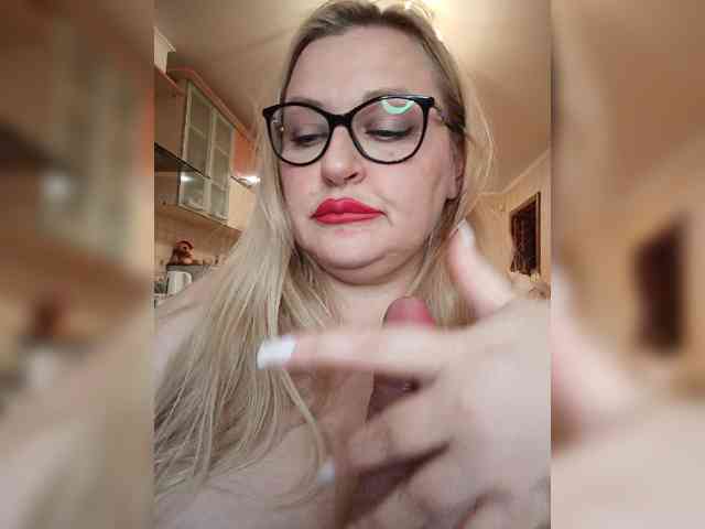Pretty_NYUSHA webcam