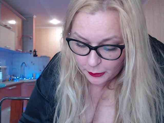 Pretty_NYUSHA webcam