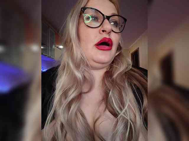 Pretty_NYUSHA webcam