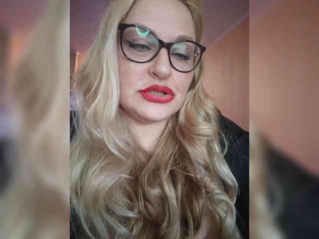 Pretty_NYUSHA webcam