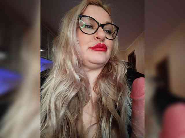 Pretty_NYUSHA webcam