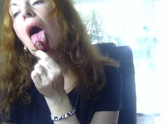 Daniella854 live cam on BongaCams