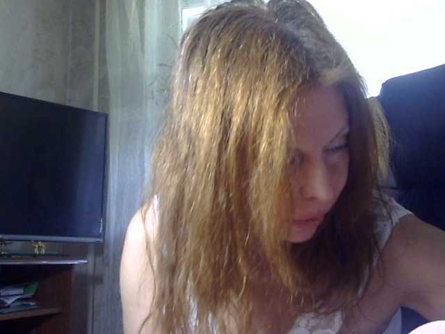 Daniella854