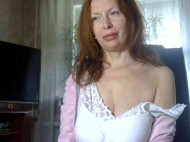 Daniella854