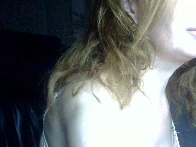 Daniella854 webcam