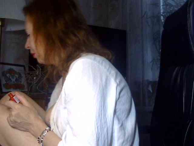 daniella854's live room
