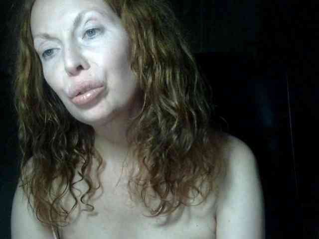 Daniella854 webcam