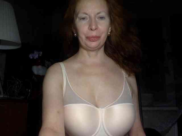 Daniella854 webcam