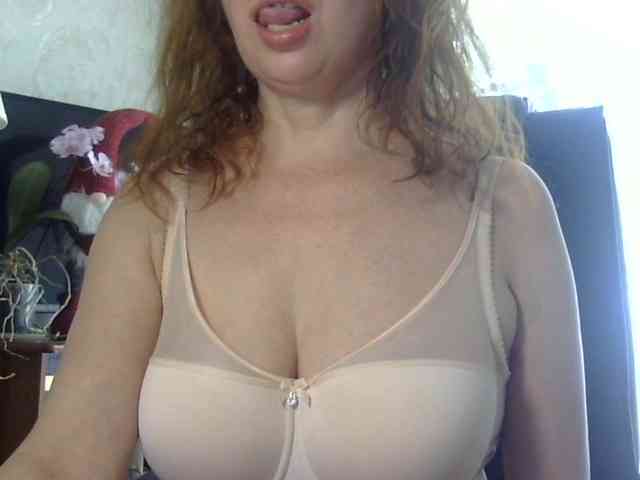 Daniella854 webcam