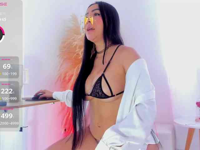 greicyass Live Webcam on BongaCams