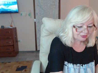 EvelynLoveShy Porn Show