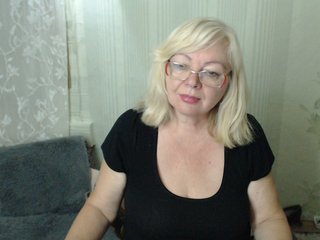 EvelynLoveShy