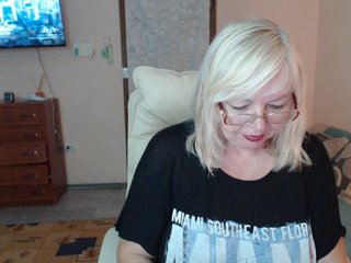 EvelynLoveShy Porn Show