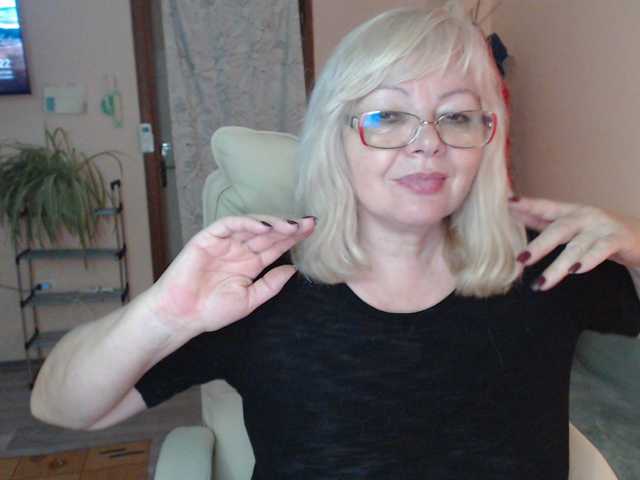 EvelynLoveShy live cam