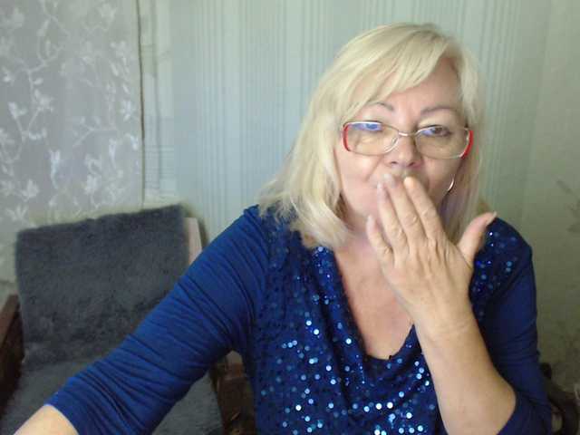 BarbaraBlondy live cam on BongaCams