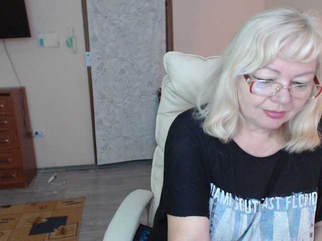 BarbaraBlondy, en vivo ahora en BongaCams