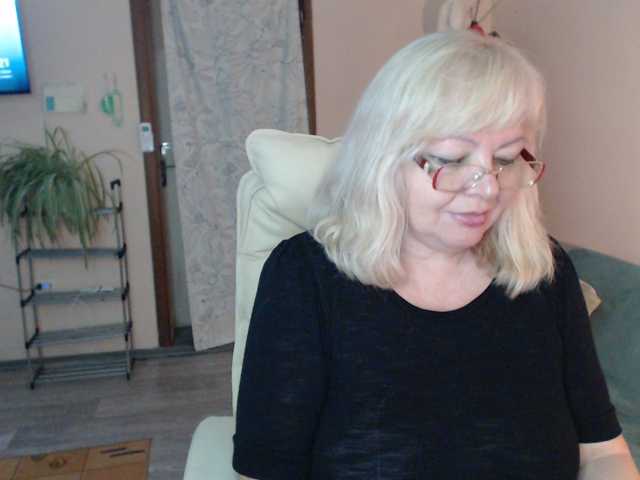BarbaraBlondy live cam on BongaCams