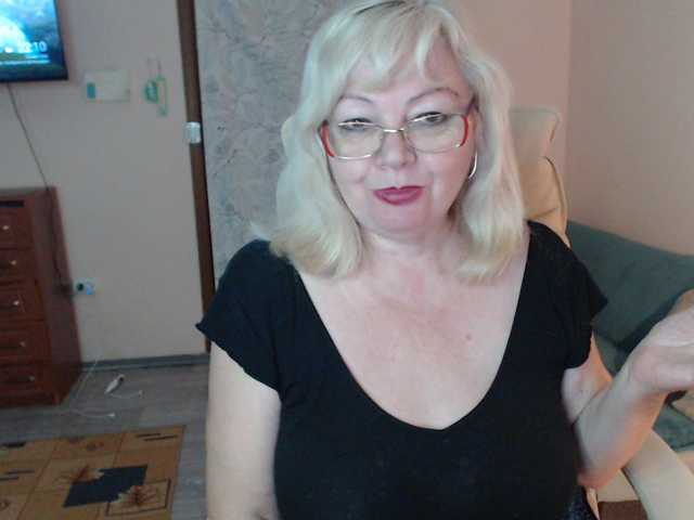 BarbaraBlondy, live now on BongaCams